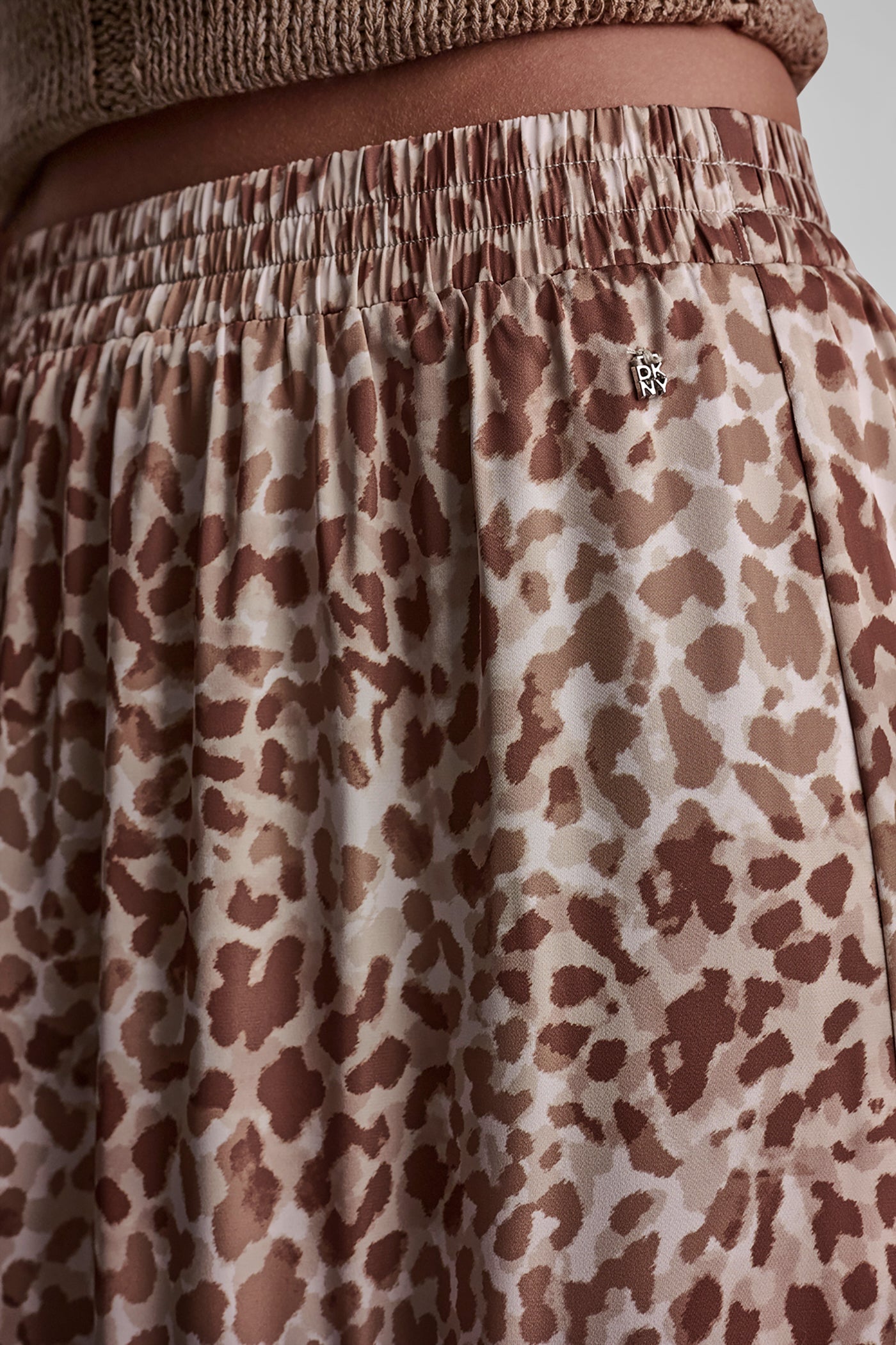 TIERED SATIN PRINTED SKIRT
