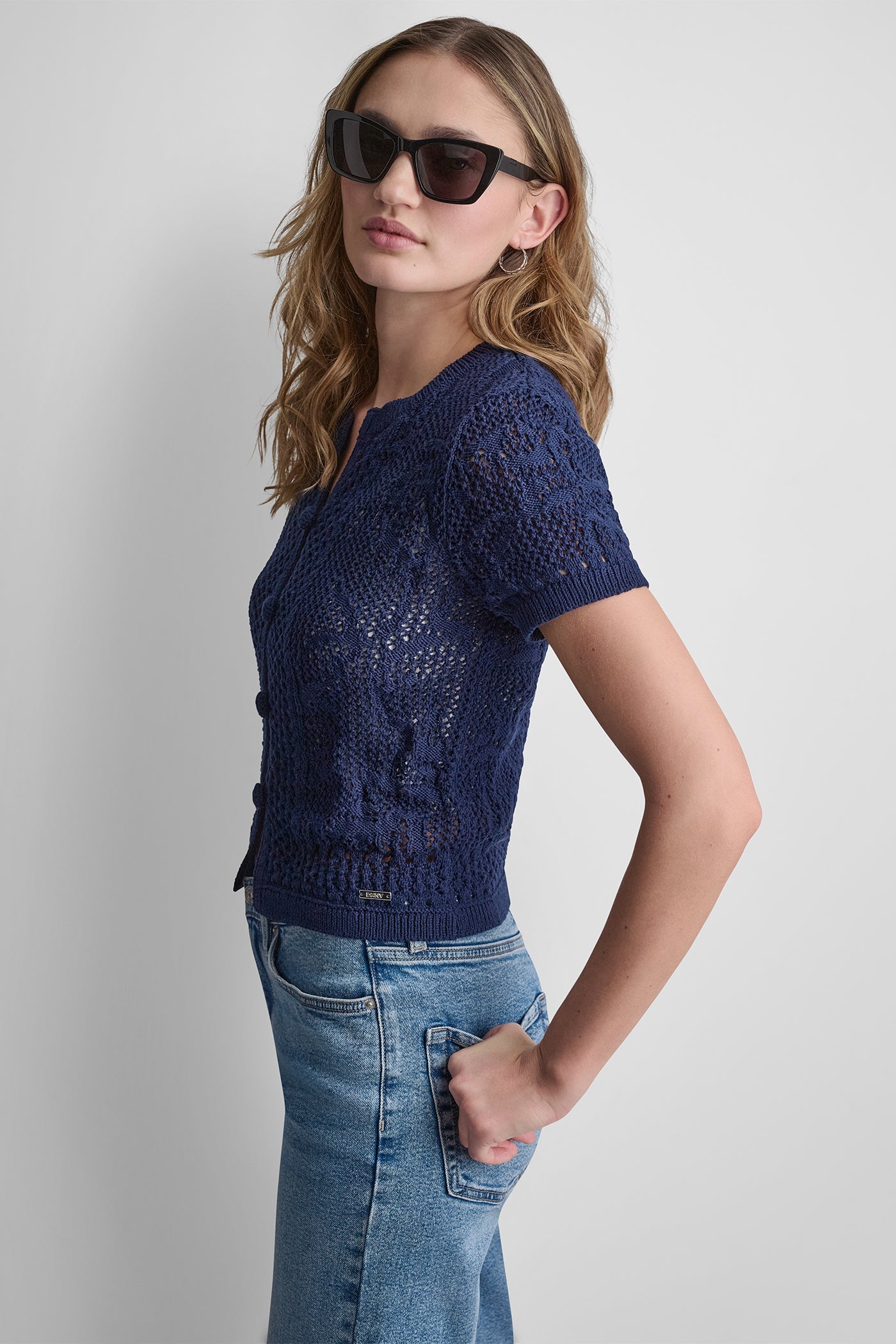 LACE STITCH BUTTON FRONT CARDIGAN