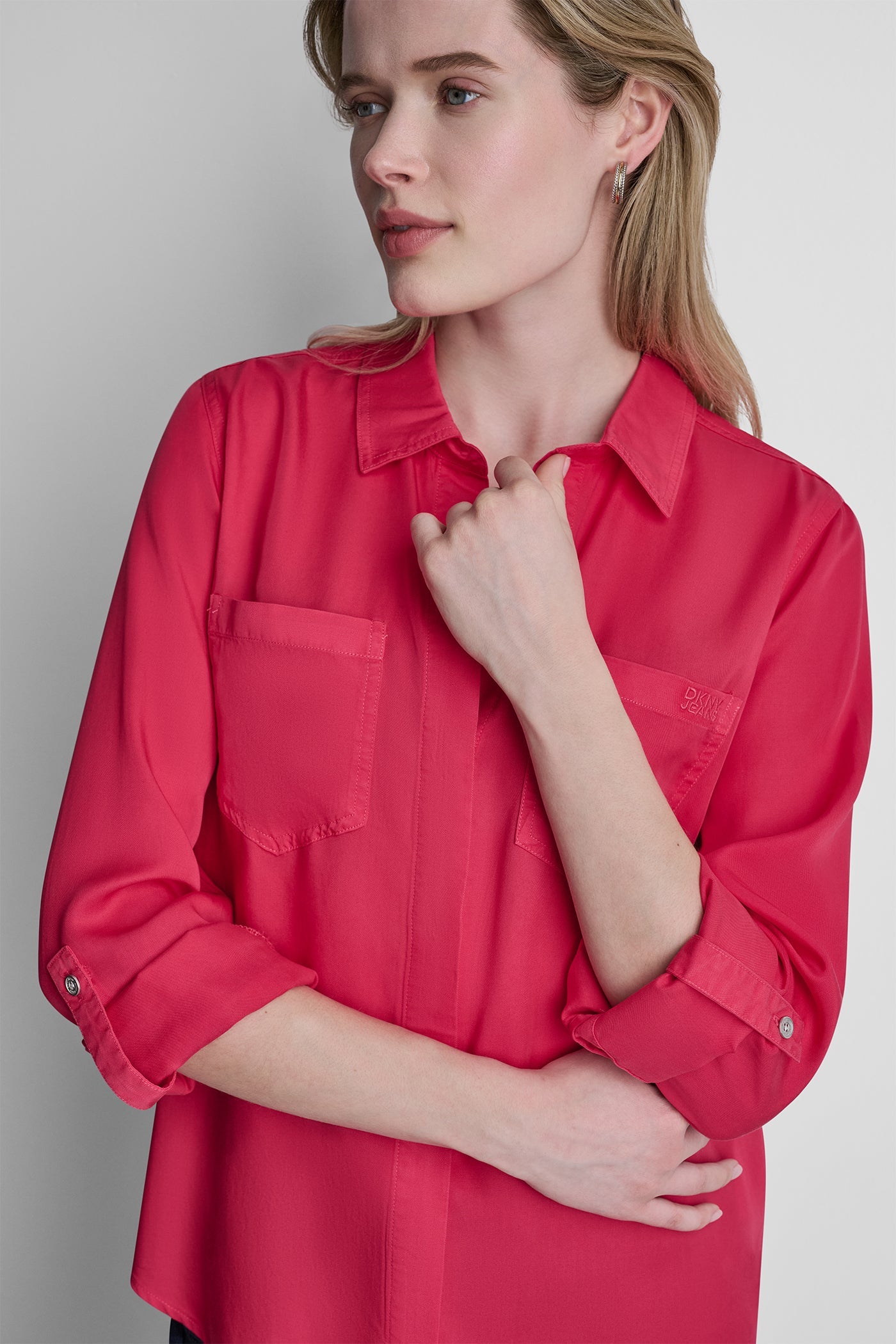 GARMENT DYE SPLIT BACK SHIRT