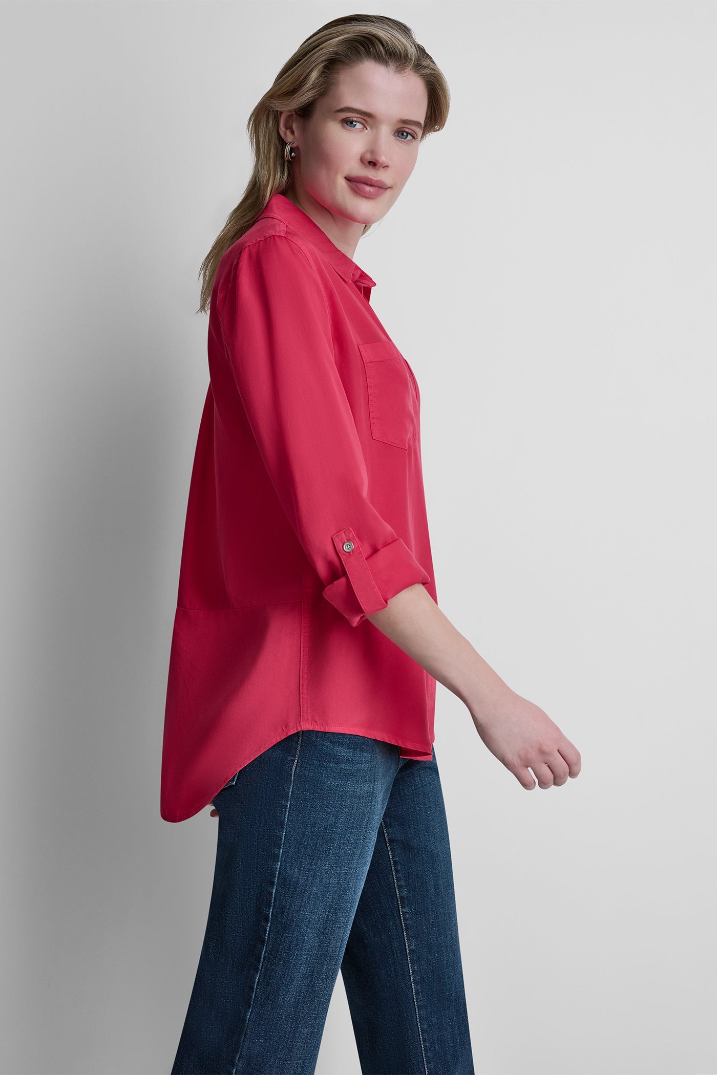GARMENT DYE SPLIT BACK SHIRT