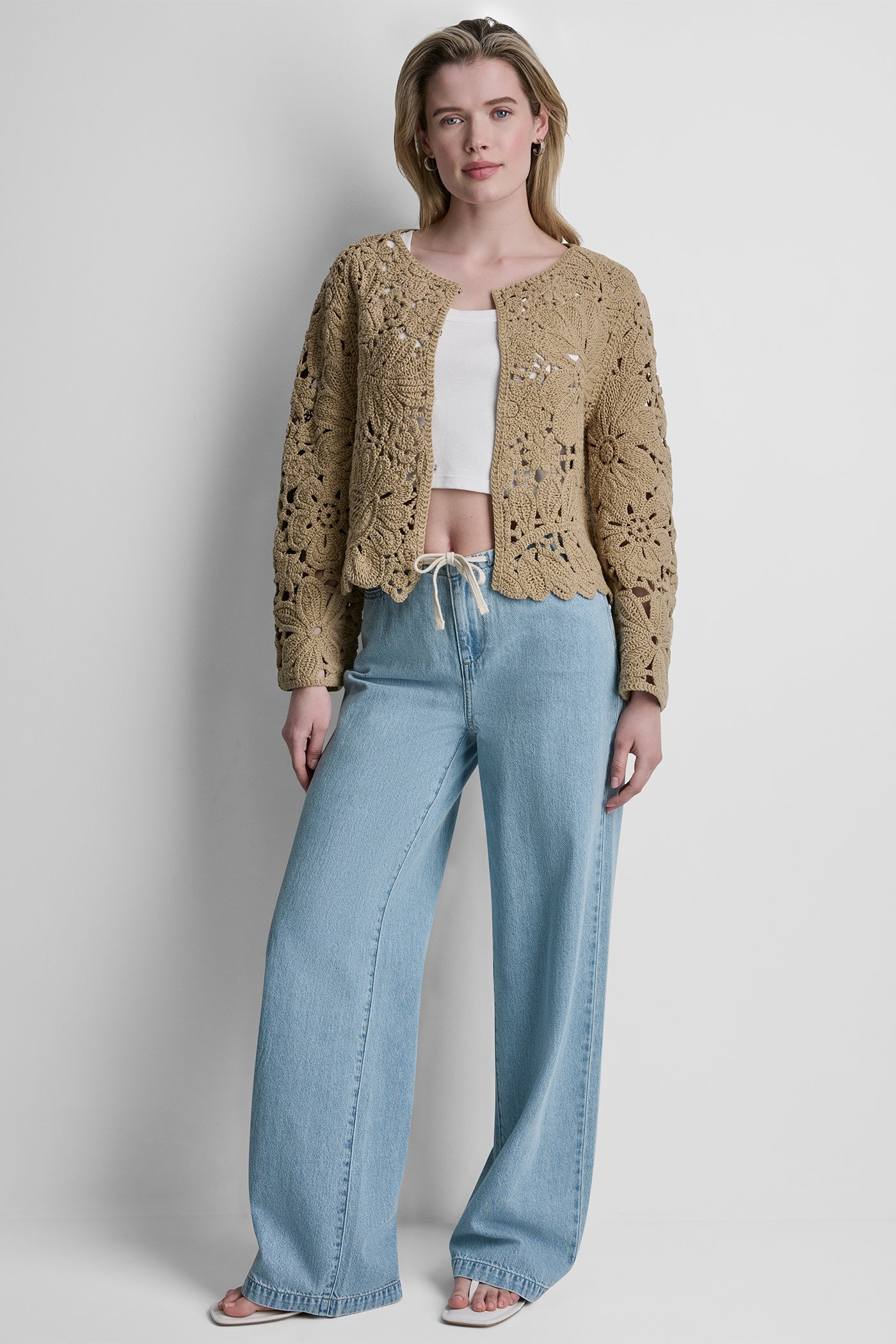 FLORAL CROCHET CARDIGAN WITH SCALLOP HEM