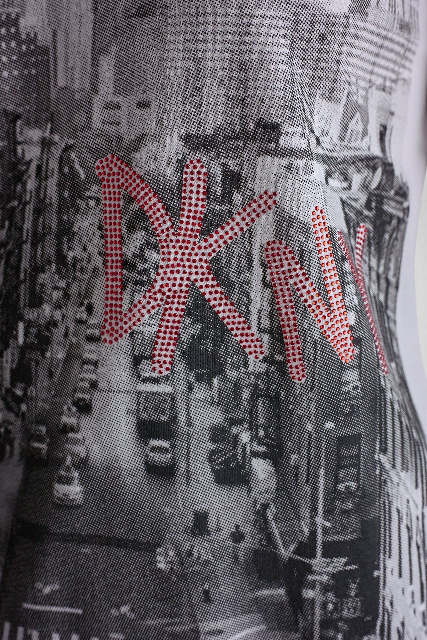 DKNY RHINESTONE NY STREETS LOGO TEE