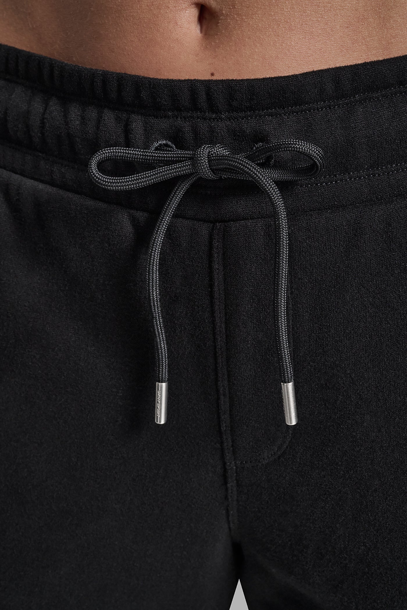 METALLIC BUBBLE LOGO SLIM FIT FLEECE CARGO JOGGER