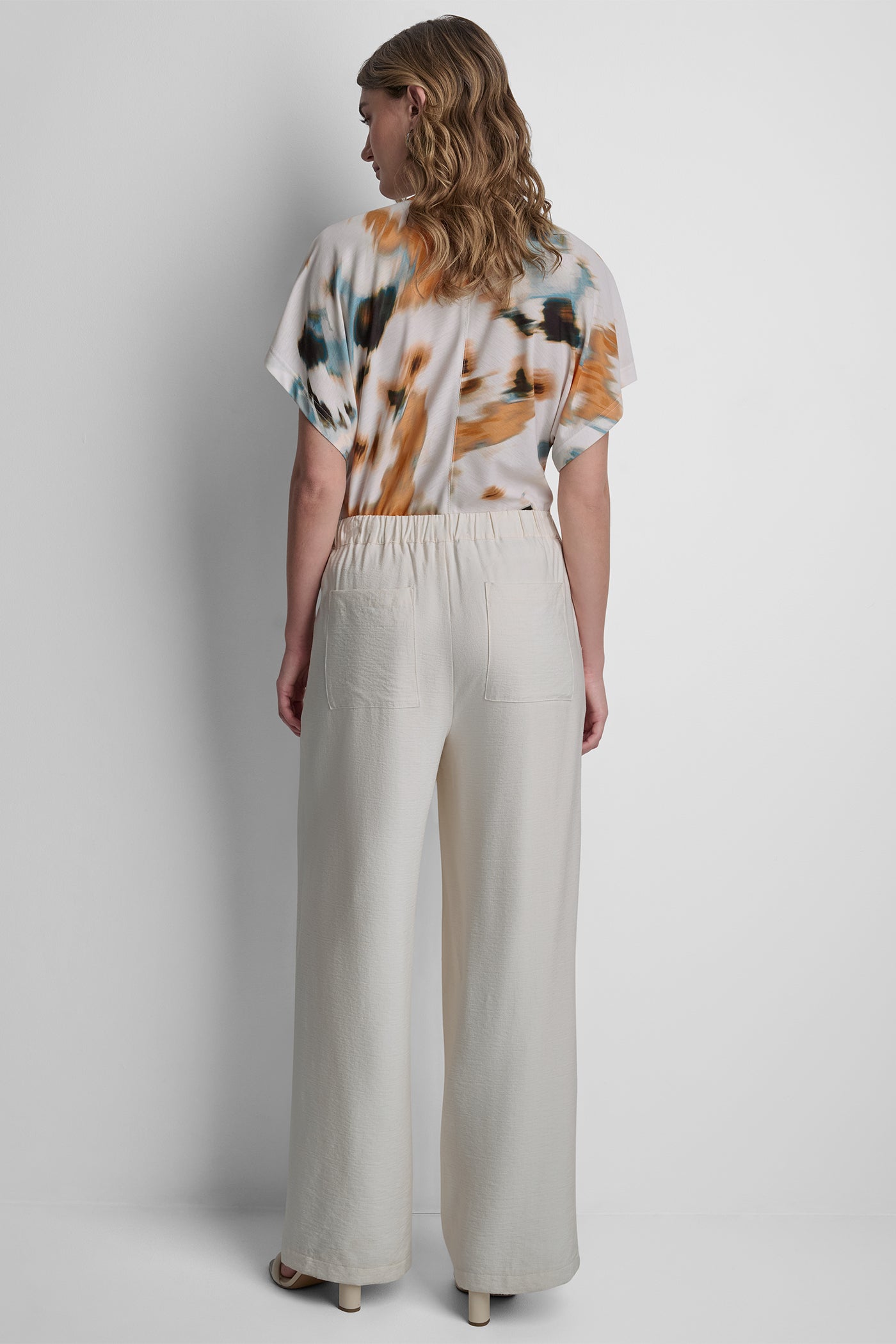 SEAMED WIDE LEG PULL-ON PANT